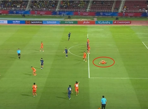 ĐT Thái Lan lại gây tranh cãi vì ghi bàn thắng thiếu fair play