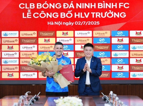 HLV Tây Ban Nha chính thức dẫn dắt đội của Hoàng Đức