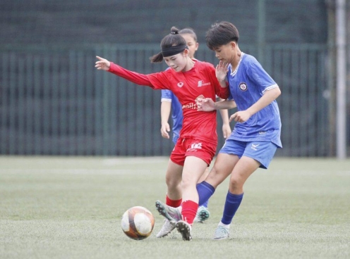 Phong Phú Hà Nam vươn lên dẫn đầu giải U16 nữ QG
