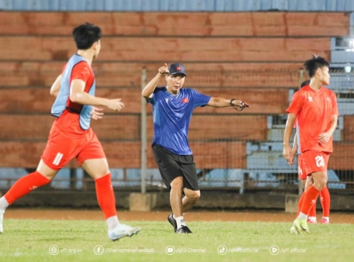 HLV Kim Sang Sik buộc phải làm 1 điều với U23 Việt Nam