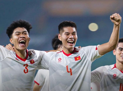 AFF vinh danh 1 cầu thủ U23 Việt Nam sau trận thắng Lào