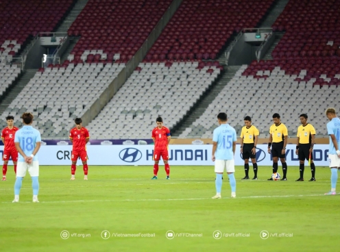 U23 Việt Nam có hành động ý nghĩa hướng về Quảng Ninh