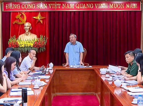 VFF làm việc với tỉnh Phú Thọ trước thềm AFF Cup