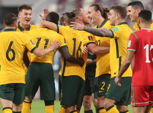 ĐT Úc vươn lên dẫn đầu bảng B Vòng loại World Cup 2022