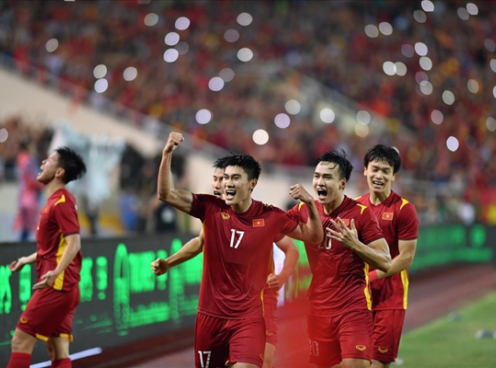 “Huy Chương Vàng SEA Games” Nhâm Mạnh Dũng khoe trình độ chơi Liên Quân siêu chất, còn gạ “so tài” với siêu sao của V Gaming