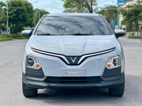 500 triệu chọn Toyota Vios hay VinFast VF 5?
