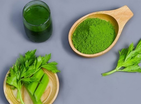 Bột cần tây: Tác dụng, tác hại và cách uống khoa học
