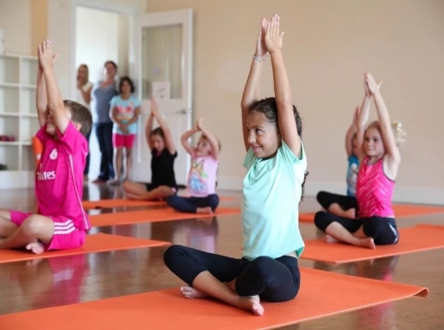 Lớp học yoga cho trẻ em TP.HCM kỳ nghỉ hè 2024 ý nghĩa