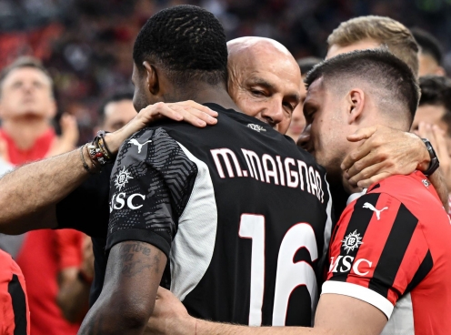 Pioli kết thúc hành trình tại AC Milan, úp mở tương lai bất ngờ