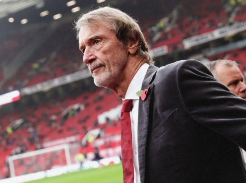Sir Jim Ratcliffe tiếp tục cuộc cải tổ tàn khốc ở Man Utd