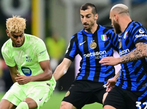 VAR gây tranh cãi, Barca mất penalty oan?