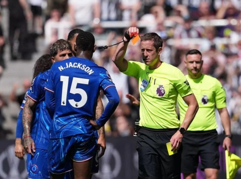 Chelsea nhận 'đòn giáng mạnh' trong cuộc đua giành vé dự C1