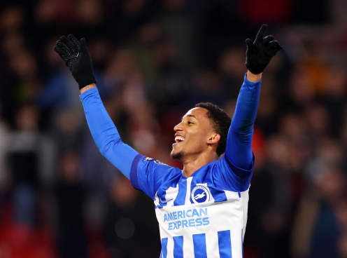 Đại chiến 3 ông lớn EPL vì tiền đạo người Brazil