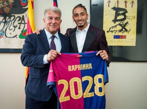 CHÍNH THỨC: Barca giữ chân thành công Raphinha