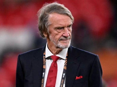 Sir Jim Ratcliffe tiếp tục tinh gọn bộ máy Man United