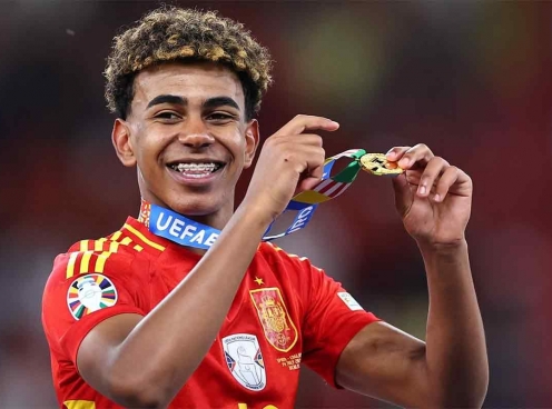 Barca tuyên bố Lamine Yamal sẽ đoạt Quả Bóng Vàng