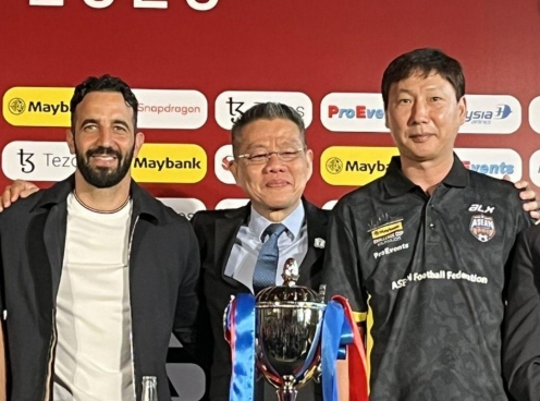 Amorim đặt niềm tin vào cầu thủ trẻ MU trước trận gặp ASEAN All-Star