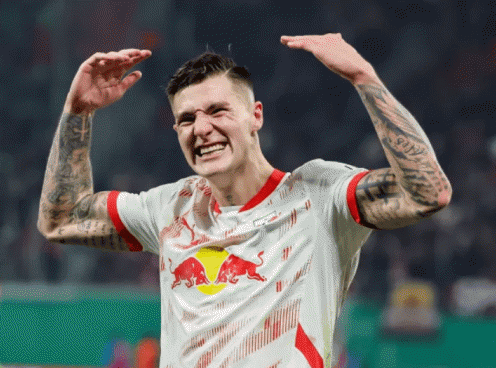 MU vượt Arsenal trong thương vụ 'quái vật không chiến'