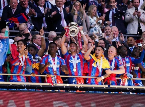 Nhà vô địch FA cup có thể mất vé Europa League vì lý do bất ngờ