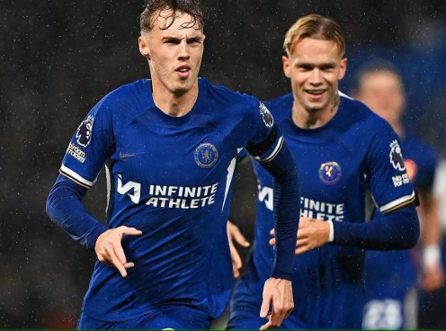 Gạt bỏ Mudryk, Chelsea trao áo số 10 cho ngôi sao mới