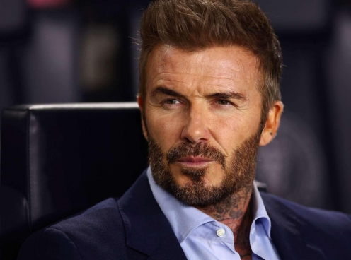 David Beckham được phong tước hiệp sĩ