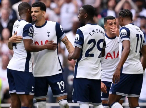 Phòng thay đồ Tottenham 'dậy sóng' sau khi sa thải Postecoglou