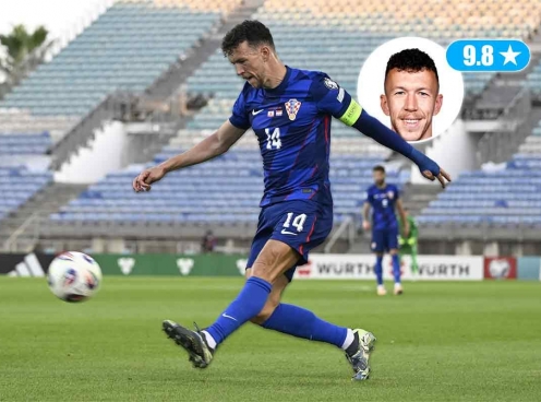 Ivan Perisic chói sáng trong trận thắng 7-0 của Croatia