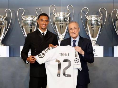 Trent Alexander-Arnold lý giải quyết định đổi tên áo đấu tại Real