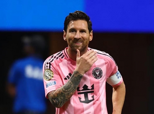 Messi phá vỡ quy định FIFA sau chiến thắng trước Porto