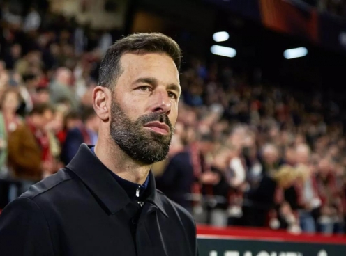 Leicester City chuẩn bị sa thải Ruud Van Nistelrooy