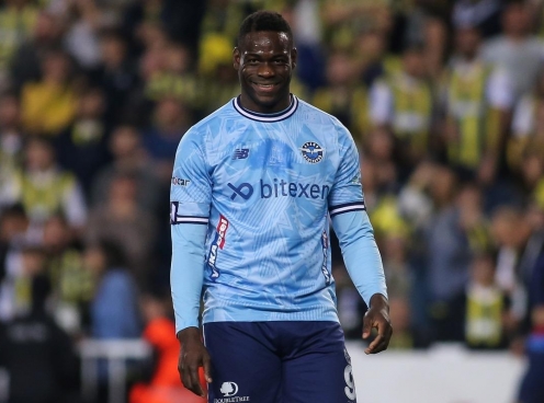 Mario Balotelli sắp có bến đỗ mới
