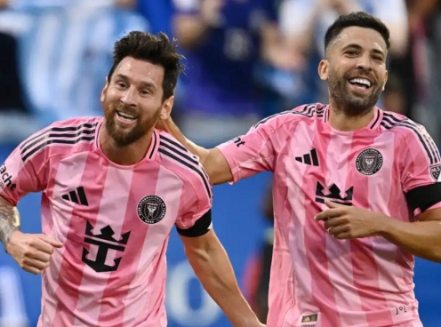 HLV Inter Miami: 'Messi hạnh phúc nhất khi được chơi bóng'