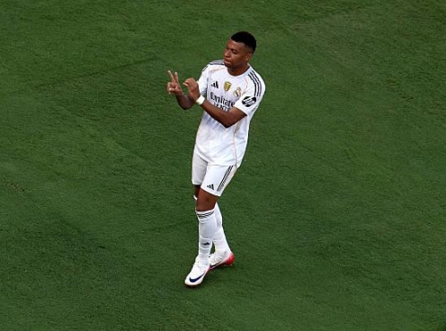 Mbappe lập kỳ tích vô tiền khoáng hậu tại Real Madrid