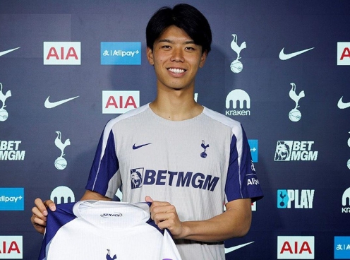 Chính thức: Tottenham chốt trung vệ vô hiệu hóa được Cristiano Ronaldo