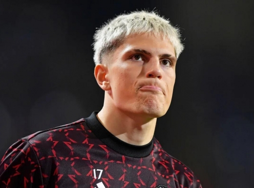 Garnacho bị Ten Hag bỏ rơi, đội bóng vĩ đại nói không