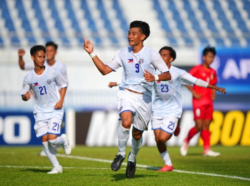 1 đối thủ gọi 4 cầu thủ nhập tịch, U23 Việt Nam cần lưu ý