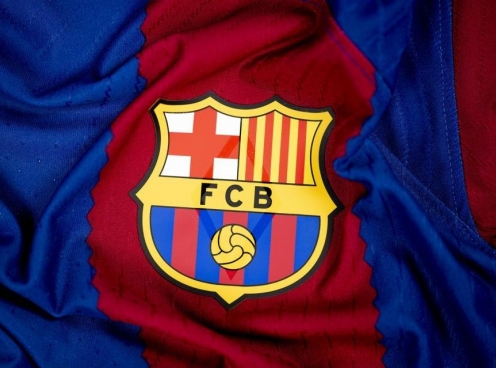Barcelona đối mặt với 'cơn ác mộng' đầu mùa