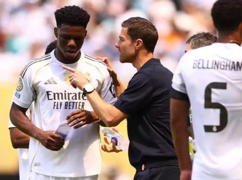 Real Madrid lộ 'át chủ bài' mới trong tay Xabi Alonso