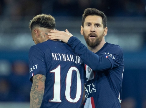Messi chưa kịp về, PSG đón thêm tin dữ từ Neymar