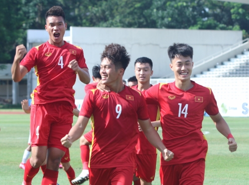 'Vua giải trẻ' tỏa sáng, U19 Việt Nam giành thắng lợi đầu tiên ở giải AFF