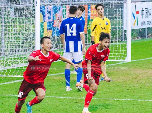 CĐV ĐNÁ phản ứng bất ngờ khi đại diện Việt Nam giành HCĐ giải đấu ở Trung Quốc