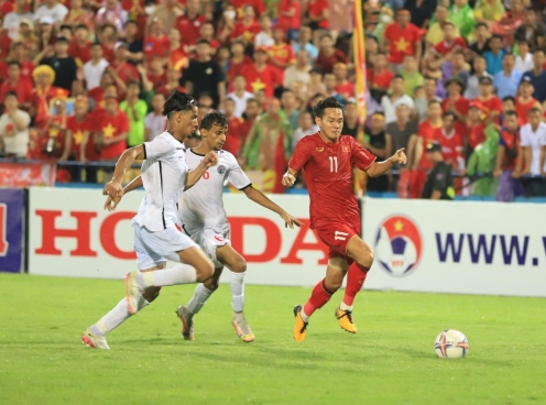 Trực tiếp U23 Việt Nam 2-1 U23 Kuwait: Vĩ Hào 'nổ súng'