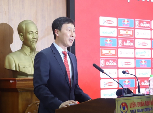 HLV Kim Sang Sik tiết lộ triết lý dẫn dắt ĐT Việt Nam
