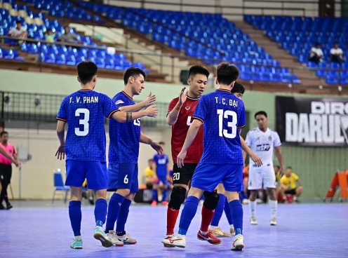 Thua đội bóng Indonesia, đại diện Việt Nam xếp hạng Ba giải Tứ hùng