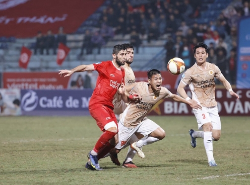 Trực tiếp CAHN 0-1 Viettel: Filip Nguyễn nhận bàn thua