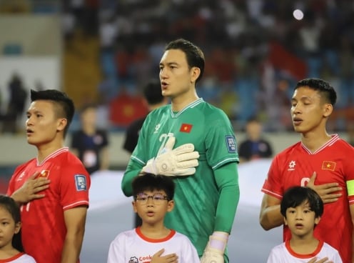 'Nín thở' chờ đội hạng 33 FIFA nhận lời giao hữu với ĐT Việt Nam