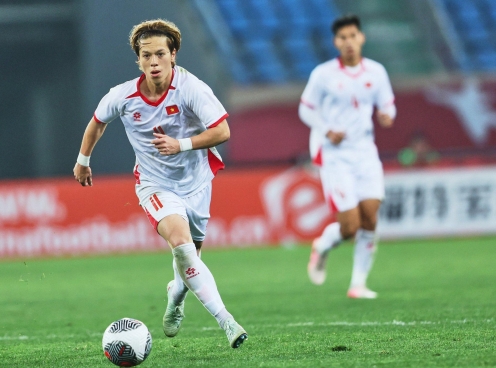 Viktor Lê chói sáng, báo tin cực vui cho HLV Kim Sang Sik