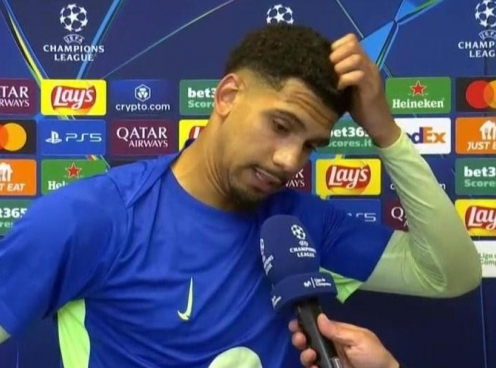 Trung vệ Barca đổ lỗi cho trọng tài sau trận thua cay đắng Inter