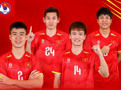 4 cầu thủ ĐT Việt Nam được chọn đấu Man Utd