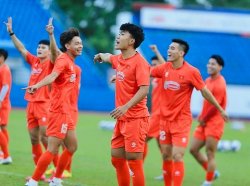 Trung vệ ĐT Việt Nam báo tin cực vui cho HLV Kim Sang Sik